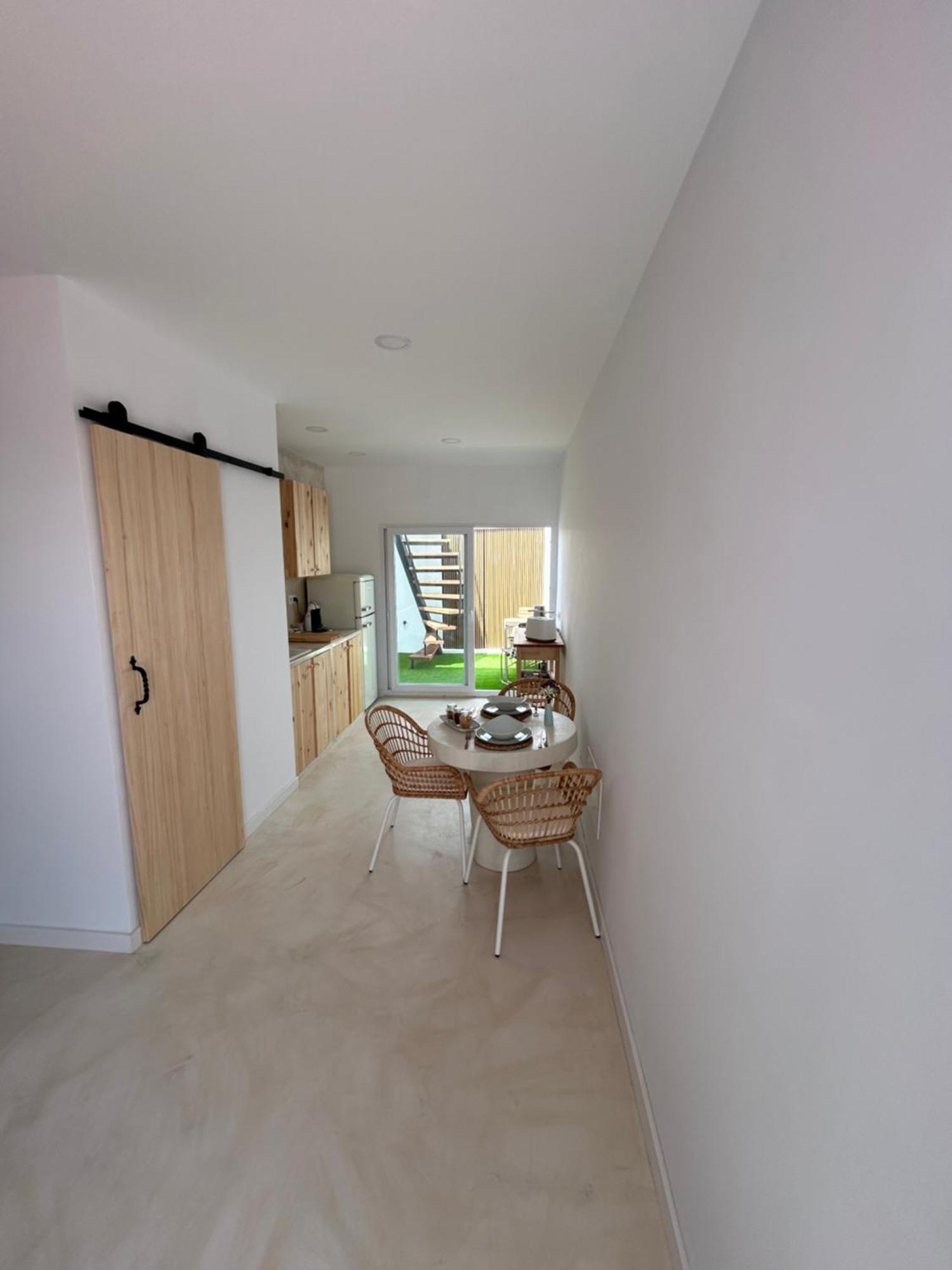 Kira Suite Плая Бланка Екстериор снимка